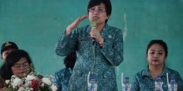 Dongkrak Ekonomi Keluarga, Ketua TP PKK Karo Pimpin Pembinaan UP2K di Desa Mulawari 