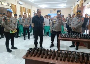 Kapolres Menerima Kedatangan Tim Divisi Mabes Polri di Polres Padang Lawas Dalam Rangka Pemeriksaan Senpi