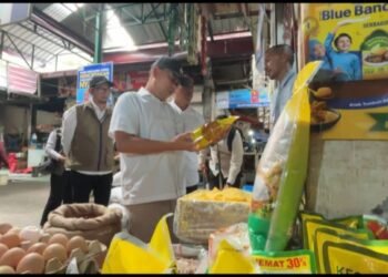 Wadirut Bulog Tinjau Penyaluran Bantuan Pangan dan Ketersediaan Pasokan di Medan