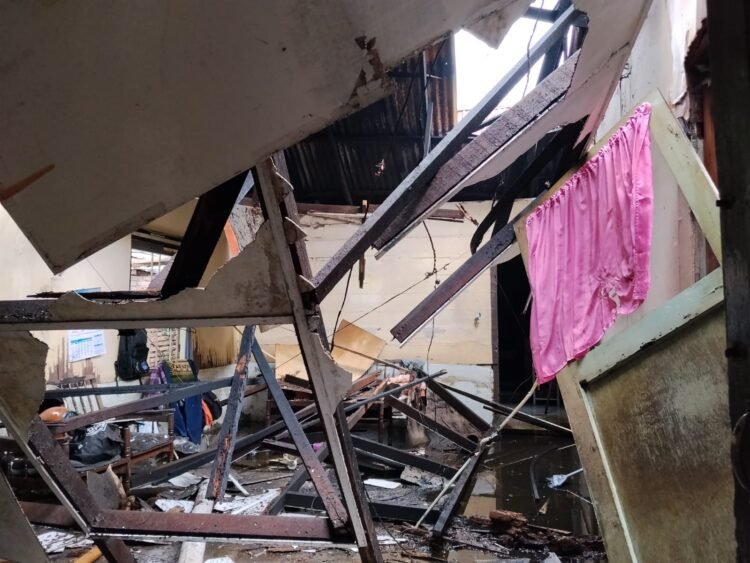 3 Rumah Semi Permanen di Medan Perjuangan Terbakar