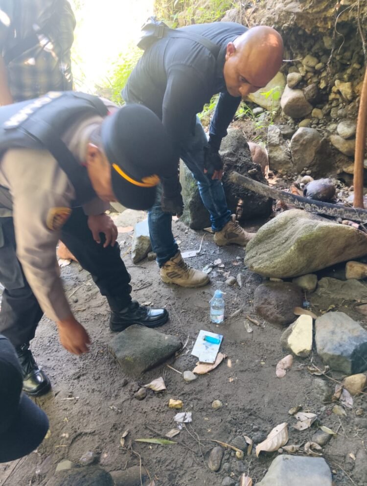 Gerebek Sarang Narkoba, Polsek Hutarimbaru Temukan Alat Hisap Sabu