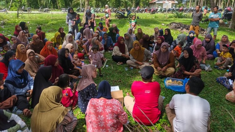 Masyarakat Desa Tabuyung Tolak Pertemuan Tingkat Dinas, Desak Bupati Turun Tangan Langsung