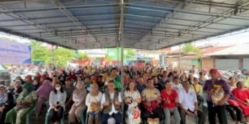 Kolaborasi Bulog Sumut Dengan Komite II DPD RI, Salurkan Beras dan Minyak Goreng Premium