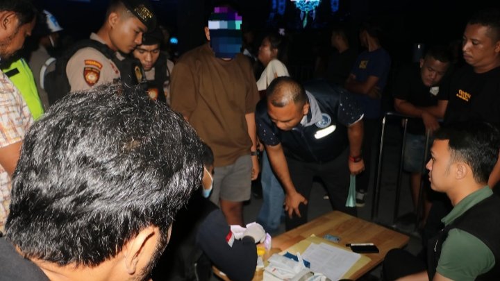 Polda Sumut Razia THM High Pass Medan, 4 Pengunjung Positif Narkotika