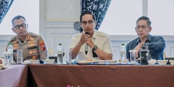 Rico Waas Tekankan Pelayanan dan Ruang Aspirasi Buruh pada May Day