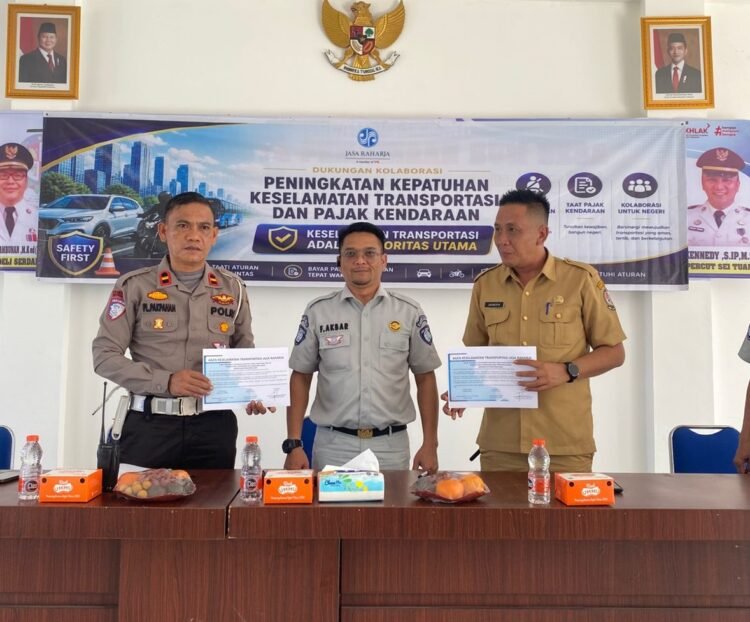 Kanit Lantas Polsek Medan Tembung Sosialisasikan Keselamatan Berlalu Lintas dan Kepatuhan Pajak Kendaraan