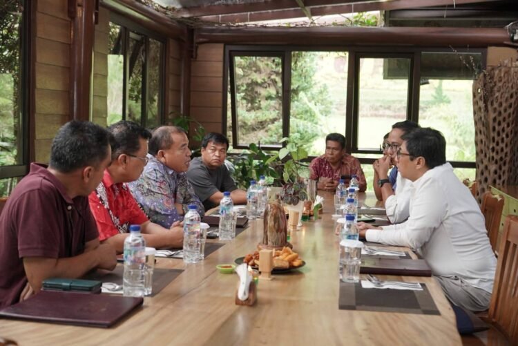 Pemkab Karo Terima Kunjungan Bank Indonesia dan Pedagang Besar Sumbagut Perkuat Kerja Sama Hortikultura