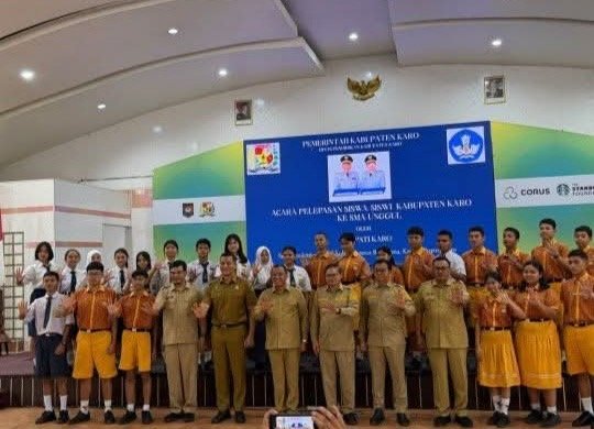 Bupati Karo Melepas Siswa/Siswi yang Lolos ke SMA Unggul di Tahun 2026