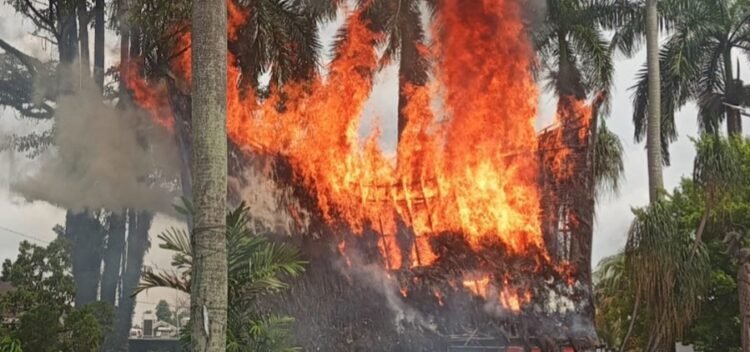 Rumah Adat Sisingamangaraja Terbakar, Remaja 13 Tahun Diamankan