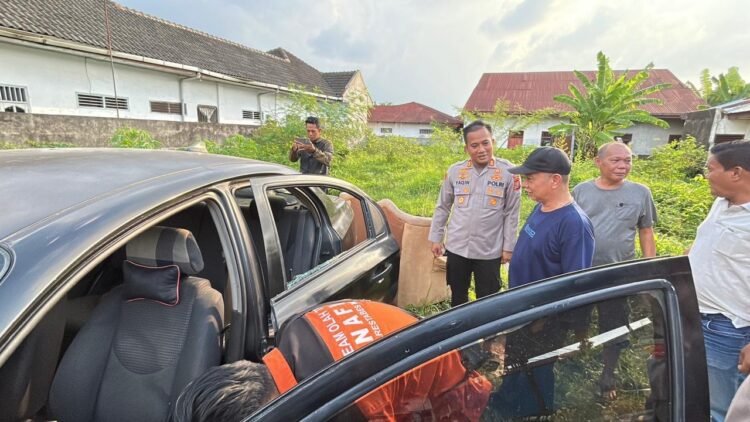 Pasutri Tewas Dalam Mobil Diduga Dampak Listrik Padam