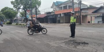 Kasat Lantas Polres Langkat Optimalkan Pengaturan Arus Lalu Lintas Demi Kelancaran Aktivitas Masyarakat