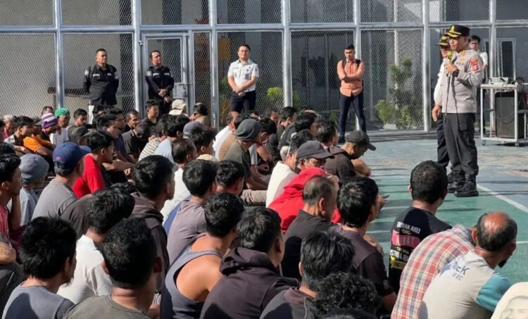 Jelang Hari Bhayangkara Ke-80, Kapolres Karo Beri Motivasi Warga Binaan Lapas Kabanjahe