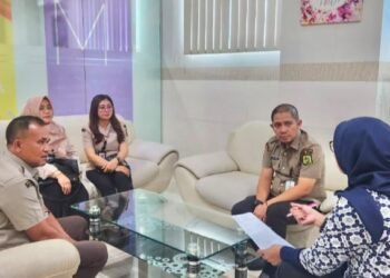 Kepala UPT V Bapenda Medan Sambangi Wajib Pajak Sampoerna Academy dan Komplek Citra Garden