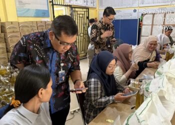 Dewas Perum Bulog Tinjau Kualitas dan Penyaluran Bantuan Pangan Sumatra Utara
