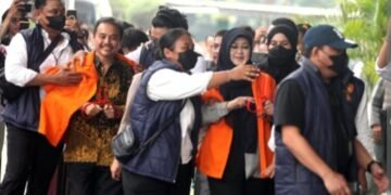 Sambut Baik Penangguhan Penahanan Roy Suryo dan Dokter Tifa, Henri Subiakto: KUHP Tak Memungkinkan