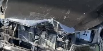 Brutal! Personel Polres Tapsel Tabrak Mobil Warga Karena Curiga Istri Selingkuh