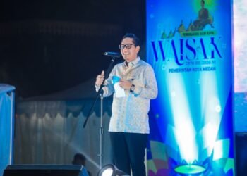 Perayaan Waisak 2570 BE, Rico Waas Ajak Warga Medan Rawat Harmoni dan Tebar Kedamaian