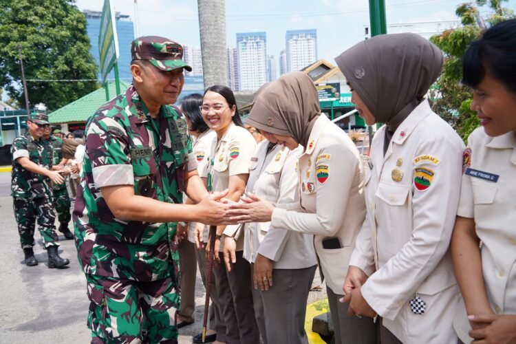 Pastikan Pelayanan Optimal, Pangdam I/BB Kunjungi RS Putri Hijau