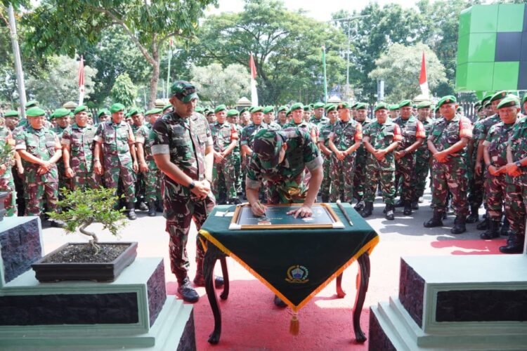 Pangdam I/BB Kunjungi Kodim 0203/Langkat, Tekankan Disiplin Prajurit dan Kemanunggalan TNI-Rakyat