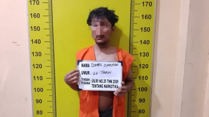 Simpan Sabu dan Coba Kabur, Pelaku dibekuk Satresnarkoba Polresta Deli Serdang di Pagar Merbau