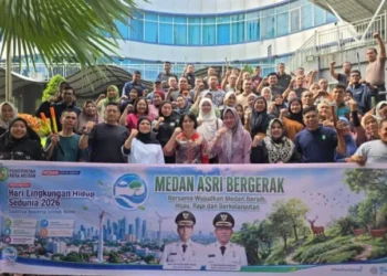 Sekretariat DPRD Medan Gelar Gotong Royong Massal, Dukung Program Medan Asri Bergerak