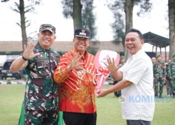 50 Unit Truk Disalurkan untuk KDKMP, Bupati Karo Dorong Koperasi Jadi Penggerak Ekonomi Desa