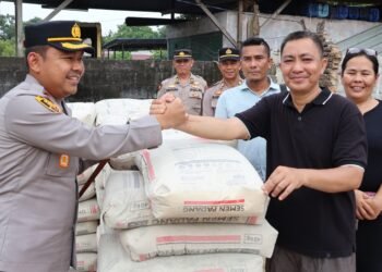 Kapolres Langkat Salurkan Bantuan Material untuk Pembangunan Gereja 
