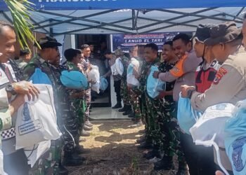 1.725 Paket Bantuan Logistik Presiden Tiba di Maumere untuk Masyarakat Terdampak Bencana