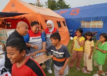Pertamina Patra Niaga Regional Sumbagut Gerak Cepat, Salurkan Bantuan Masyarakat Terdampak Puting Beliung di Medan