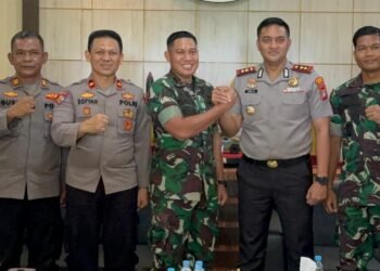 Kokohkan Sinergitas TNI-Polri, Kapolres Binjai Bersama PJU Gelar Silaturahmi ke Mako Yonarhanud 11/WBY