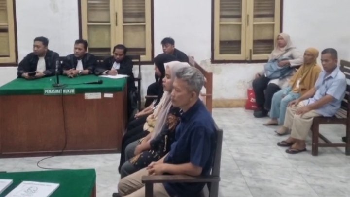 Korupsi Dana BOS SMK Swasta Kesehatan Ganda Husada, Hakim Singgung Uang Pengganti