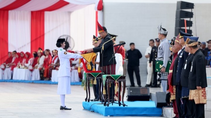 Bobby Nasution Pimpin Upacara HUT RI dari Tengah Lapangan, Tekankan Inflasi dan Pemerataan Pembangunan