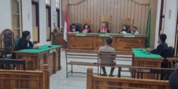 Terdakwa Korupsi Uang Pengganti Tanah Perkuburan Minta Ijin Ziarah