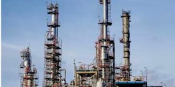OPEC Naikkan Produksi Minyak, Rupiah Menguat Meskipun IHSG Ditransaksikan di Dua Zona
