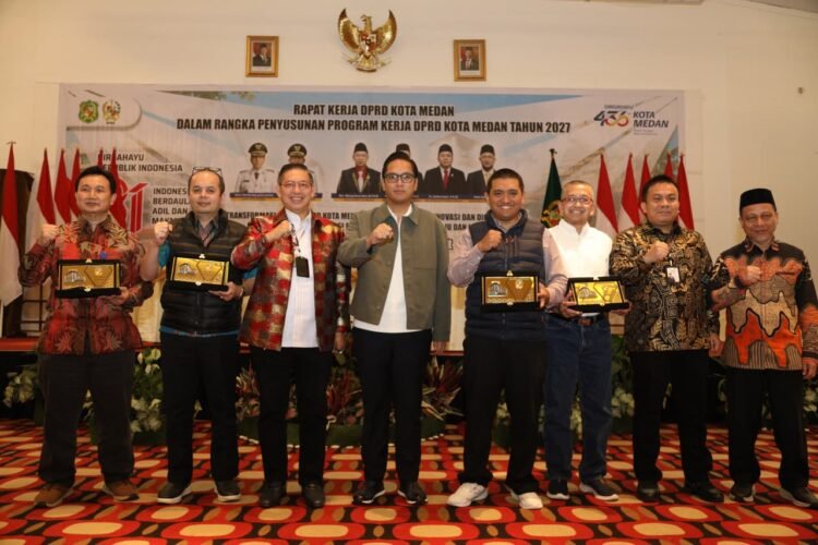 Percepat Pertumbuhan Ekonomi, Rico Waas Dorong Penguatan Sinergi Pemko-DPRD Medan