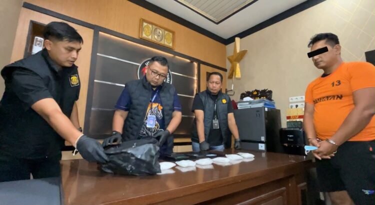 Penumpang Bus Travel Ditangkap Bawa Sabu 480 Gram, Hendak Dikirim ke Aceh