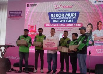 Pertamina Patra Niaga Sumbagut Sukseskan Rekor MURI: Memasak dengan Bright Gas di Medan