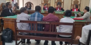 Pasutri di Nisel Didakwa Korupsi Dana BOS Rp1,4 Milyar
