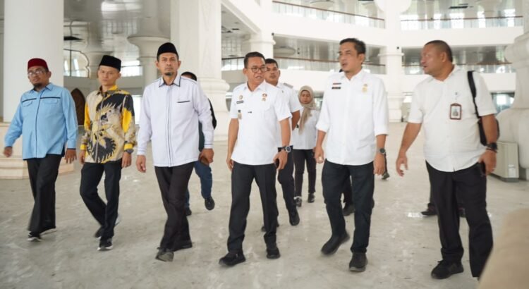 Tinjau Medan Islamic Centre, Zakiyuddin Minta Kontraktor Rawat Gedung Hingga Habis Masa Pemeliharaan