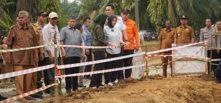 Plt. Bupati Langkat Gerak Cepat Pulihkan Akses Jalan Longsor di Salapian