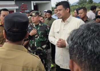 Tinjau Pengungsi Sinabung, Bobby Nasution Pastikan Keselamatan Warga