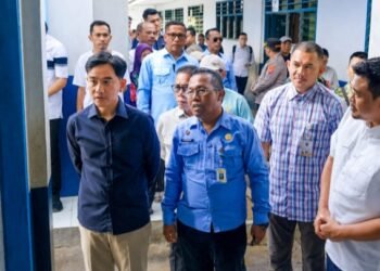 Gubernur Bobby Dampingi Wapres Gibran Tinjau Progres Rehabilitasi dan Rekonstruksi SMAN 1 Barus