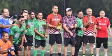 Forwakum Juara Trofeo Cup Kejari Medan: Kajari Ridwan Sujana Angsar Jadi Pemain Terbaik