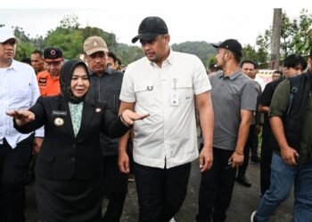 Gubernur Bobby Pastikan Jalan Longsor Pamah Semelir Diperbaiki Oktober