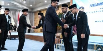 Gubernur Bobby Nasution Lantik 3 Pejabat Pimpinan Tinggi Pratama: Tekankan Target Pembangunan Terukur