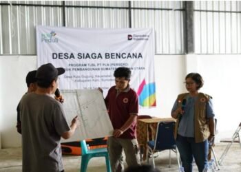 Program TJSL PT PLN UIP SUMBAGUT Perkuat Kesiapsiagaan Masyarakat Desa Kuta Gugung Hadapi Bencana