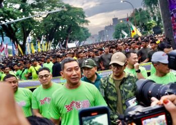 Rico Waas Bersama Pangdam I/BB dan Wagubsu Lepas 20.000 Peserta Fun Run 5K