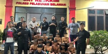 Polres Pelabuhan Belawan Tangkap 13 Pemuda Terkait Geng Motor dan Tawuran Sita 4 Sajam dan Ketapel