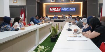 Dari Layanan Adminduk hingga Pajak Digital, KI Sumut Visitasi Kota Medan