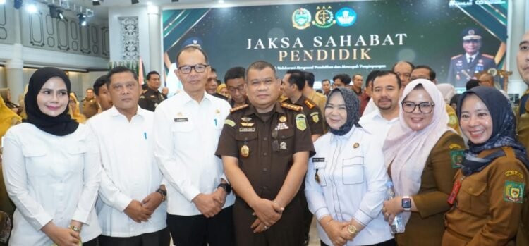Plt. Bupati Langkat Perkuat Sinergi Kejaksaan Kawal Pendidikan